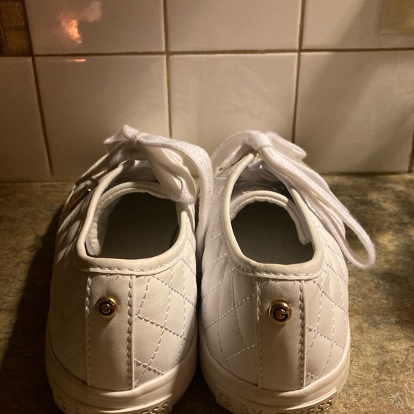 Guess Sneakers - Picture 3 of 3